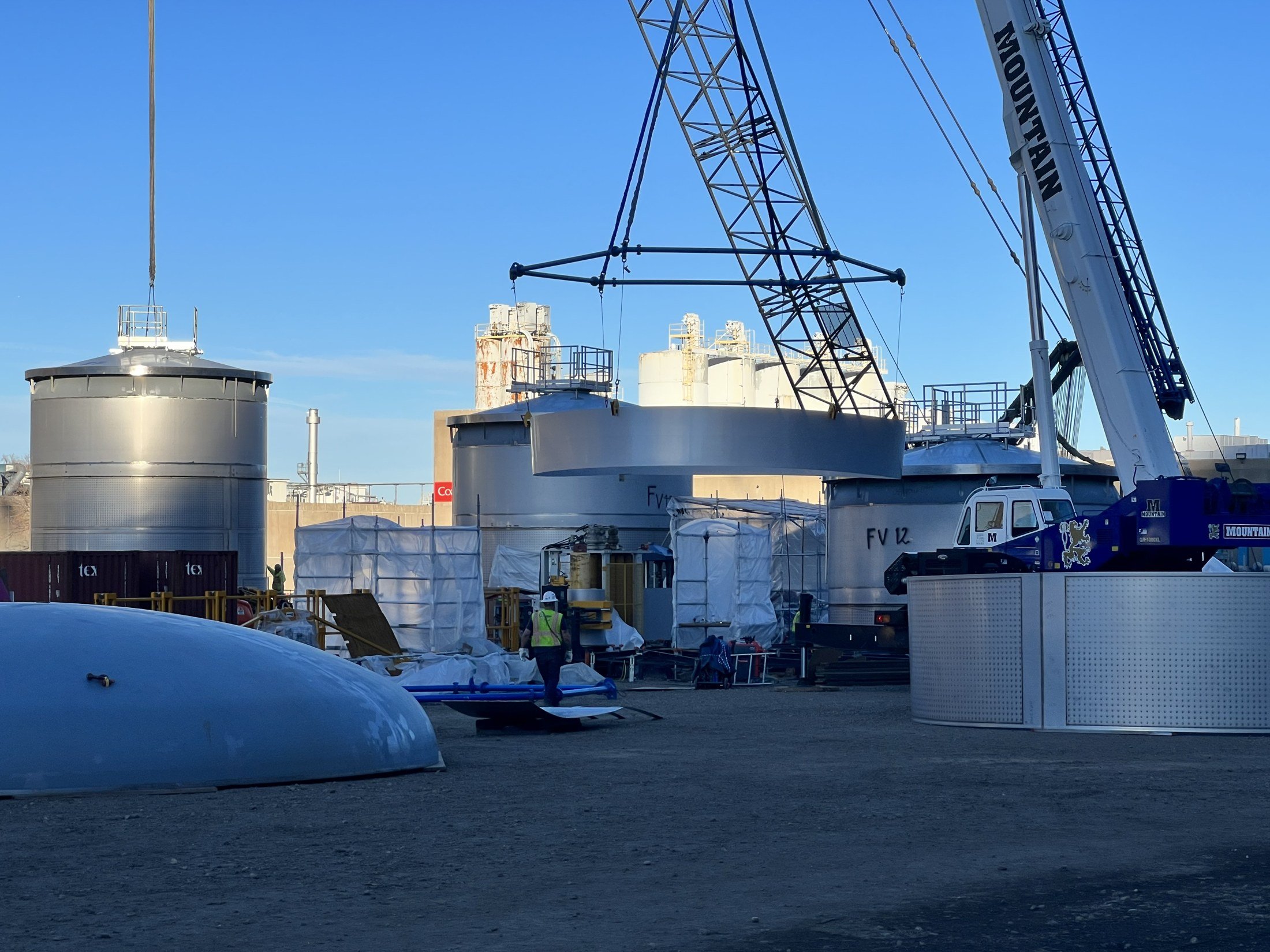 Lifting a large shell section