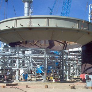 Lifting a tank roof onto the elevated tank