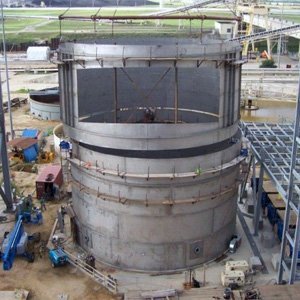 Open scrubber tank under construction
